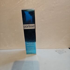 Purlisse Blue Lotus 4 N 1 Cleansing Milk